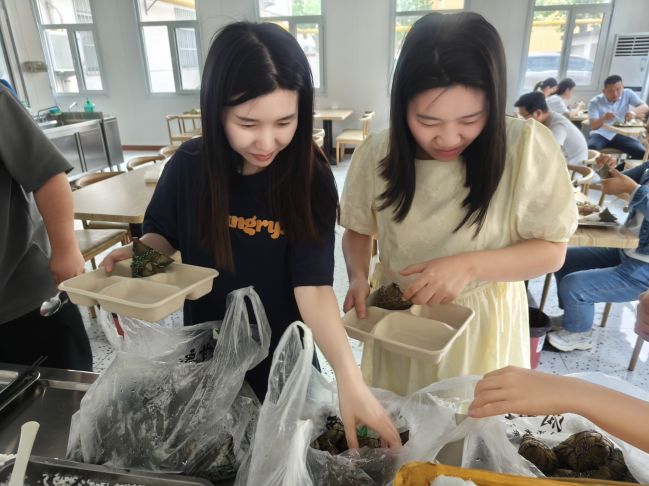 1717753969072031033.jpg 68cc8cf256482592566270226713a5f.jpg